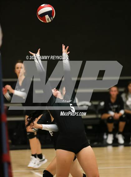 Thumbnail 3 in Perrin-Whitt vs Graford photogallery.