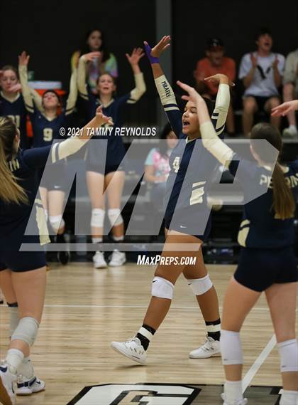 Thumbnail 2 in Perrin-Whitt vs Graford photogallery.