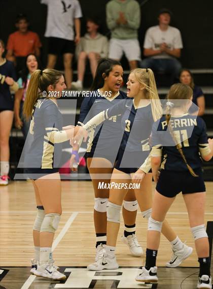 Thumbnail 2 in Perrin-Whitt vs Graford photogallery.