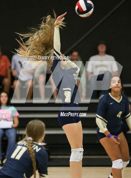 Thumbnail 2 in Perrin-Whitt vs Graford photogallery.