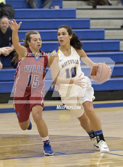 Thumbnail 3 in Licking Valley @ Maysville photogallery.