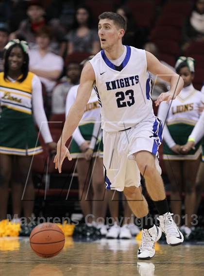 Thumbnail 3 in Roselle Catholic vs. Gill St. Bernard's (Newark National Invitational) photogallery.