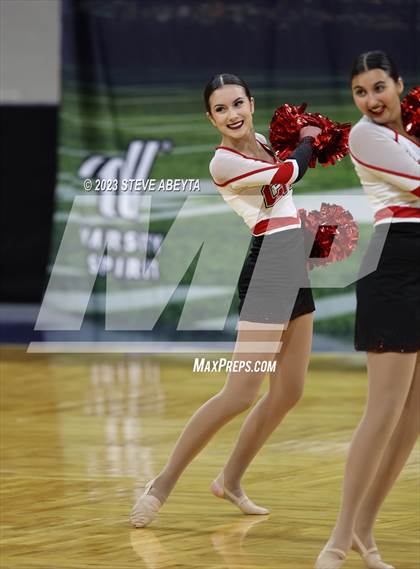 Thumbnail 2 in Pueblo Centennial CHSAA Spirit Poms photogallery.
