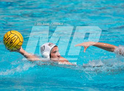 Thumbnail 3 in Los Alamitos v Huntington Beach (S & R Tournament) photogallery.