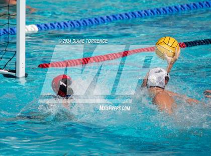 Thumbnail 3 in Los Alamitos v Huntington Beach (S & R Tournament) photogallery.
