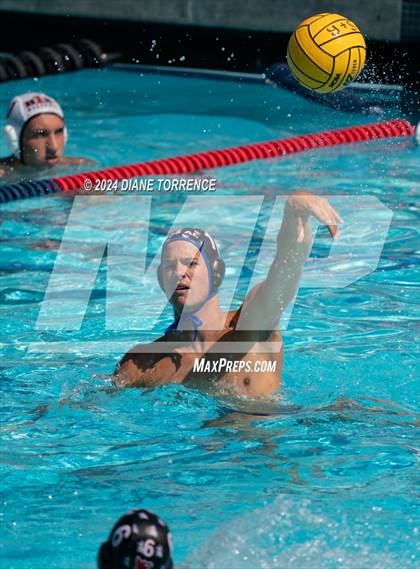 Thumbnail 1 in Los Alamitos v Huntington Beach (S & R Tournament) photogallery.