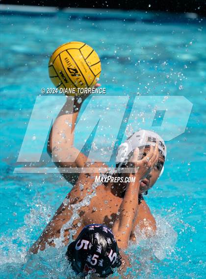 Thumbnail 1 in Los Alamitos v Huntington Beach (S & R Tournament) photogallery.