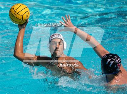 Thumbnail 2 in Los Alamitos v Huntington Beach (S & R Tournament) photogallery.