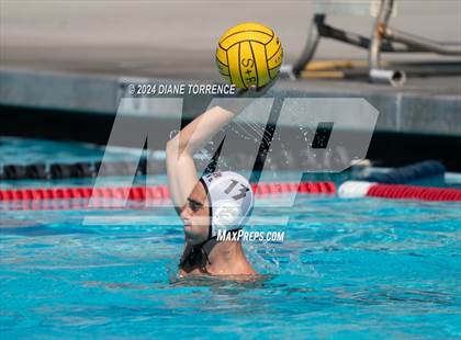 Thumbnail 3 in Los Alamitos v Huntington Beach (S & R Tournament) photogallery.