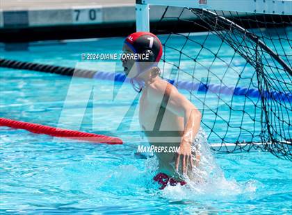 Thumbnail 2 in Los Alamitos v Huntington Beach (S & R Tournament) photogallery.
