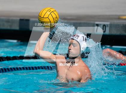 Thumbnail 3 in Los Alamitos v Huntington Beach (S & R Tournament) photogallery.