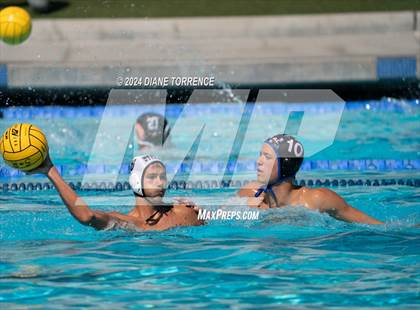 Thumbnail 3 in Los Alamitos v Huntington Beach (S & R Tournament) photogallery.