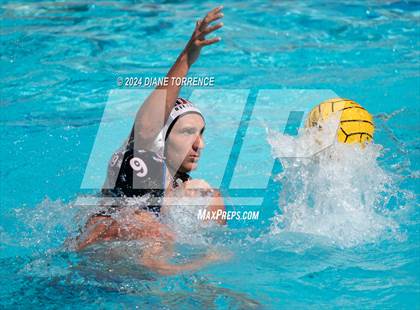Thumbnail 1 in Los Alamitos v Huntington Beach (S & R Tournament) photogallery.