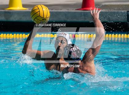 Thumbnail 3 in Los Alamitos v Huntington Beach (S & R Tournament) photogallery.