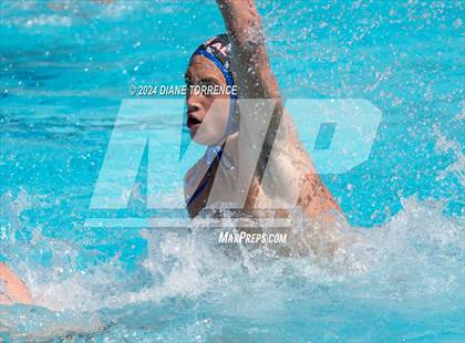 Thumbnail 2 in Los Alamitos v Huntington Beach (S & R Tournament) photogallery.