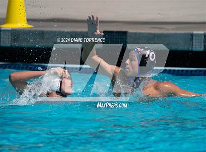 Thumbnail 1 in Los Alamitos v Huntington Beach (S & R Tournament) photogallery.