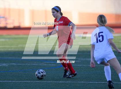 Thumbnail 3 in Lee Vs Warren (NEISD Soccer Showcase) photogallery.