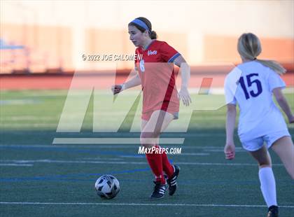 Thumbnail 1 in Lee Vs Warren (NEISD Soccer Showcase) photogallery.