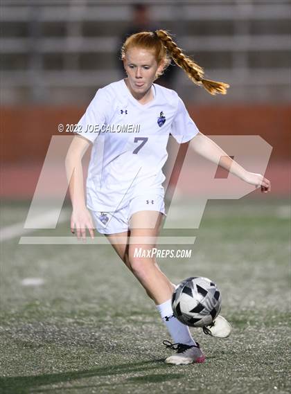 Thumbnail 2 in Lee Vs Warren (NEISD Soccer Showcase) photogallery.