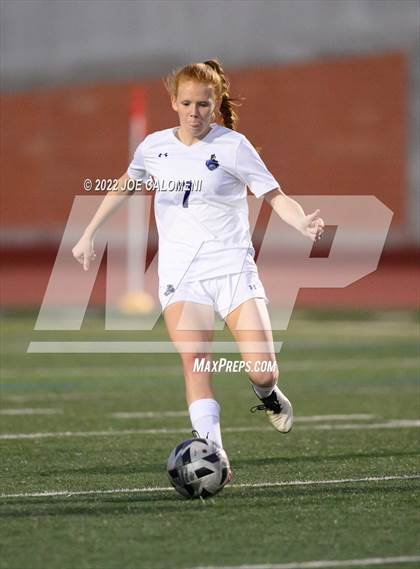 Thumbnail 2 in Lee Vs Warren (NEISD Soccer Showcase) photogallery.
