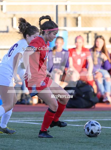 Thumbnail 3 in Lee Vs Warren (NEISD Soccer Showcase) photogallery.