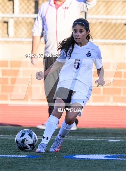 Thumbnail 3 in Lee Vs Warren (NEISD Soccer Showcase) photogallery.