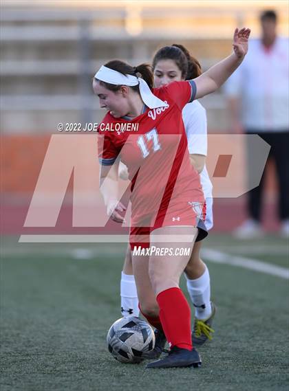 Thumbnail 2 in Lee Vs Warren (NEISD Soccer Showcase) photogallery.