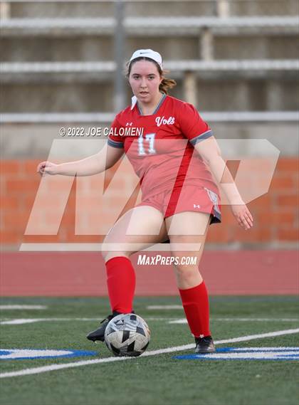 Thumbnail 2 in Lee Vs Warren (NEISD Soccer Showcase) photogallery.