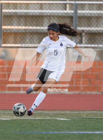Thumbnail 1 in Lee Vs Warren (NEISD Soccer Showcase) photogallery.