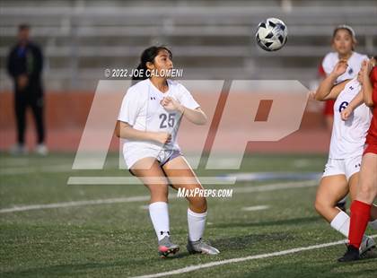 Thumbnail 3 in Lee Vs Warren (NEISD Soccer Showcase) photogallery.