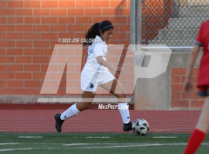 Thumbnail 2 in Lee Vs Warren (NEISD Soccer Showcase) photogallery.