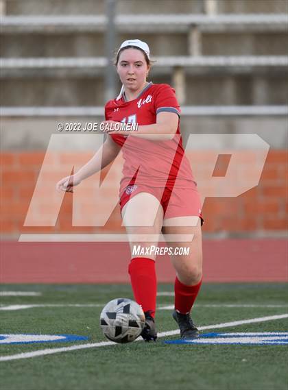 Thumbnail 3 in Lee Vs Warren (NEISD Soccer Showcase) photogallery.