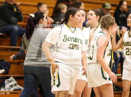 Thumbnail 2 in Gregori @ Sonora photogallery.