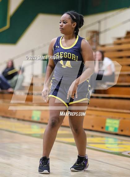 Thumbnail 3 in Gregori @ Sonora photogallery.
