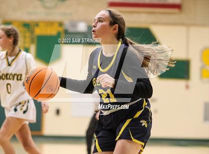 Thumbnail 1 in Gregori @ Sonora photogallery.