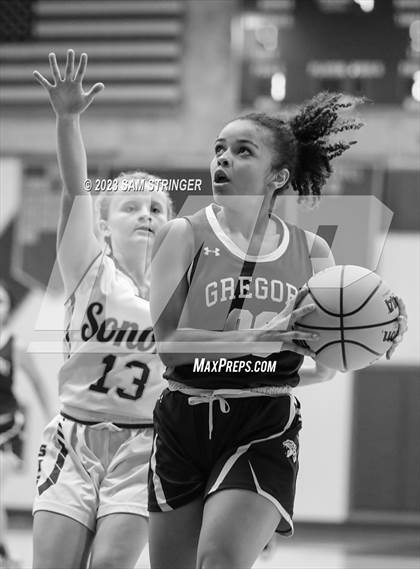 Thumbnail 1 in Gregori @ Sonora photogallery.