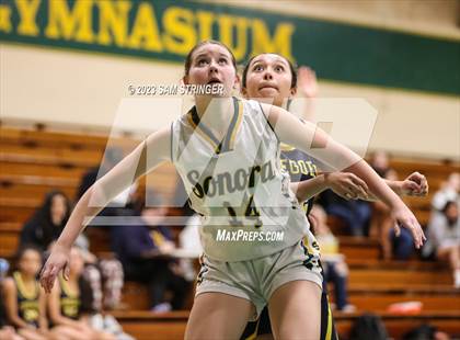 Thumbnail 1 in Gregori @ Sonora photogallery.