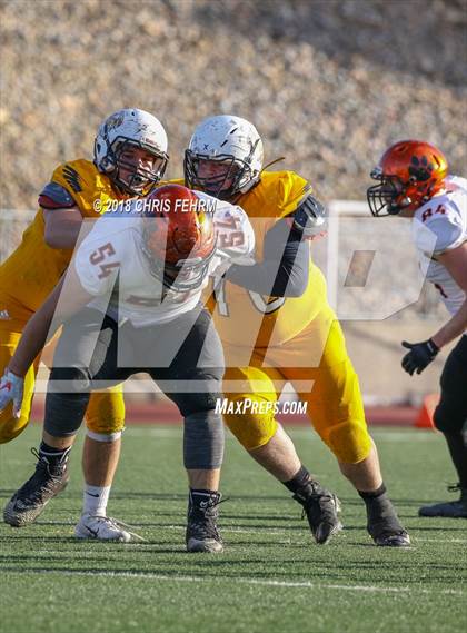 Thumbnail 2 in Erie vs. Pueblo East (CHSAA 3A Semifinal) photogallery.