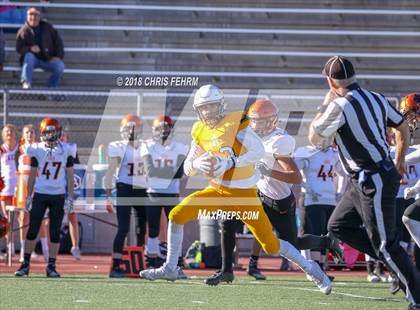Thumbnail 2 in Erie vs. Pueblo East (CHSAA 3A Semifinal) photogallery.