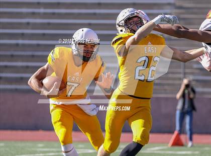 Thumbnail 2 in Erie vs. Pueblo East (CHSAA 3A Semifinal) photogallery.
