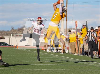 Thumbnail 3 in Erie vs. Pueblo East (CHSAA 3A Semifinal) photogallery.