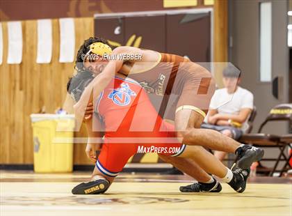 Thumbnail 1 in Valley @ Bonanza photogallery.