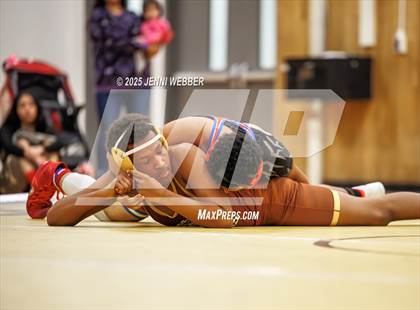 Thumbnail 2 in Valley @ Bonanza photogallery.