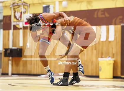 Thumbnail 1 in Valley @ Bonanza photogallery.