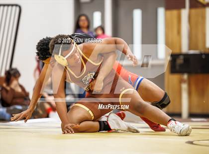 Thumbnail 1 in Valley @ Bonanza photogallery.