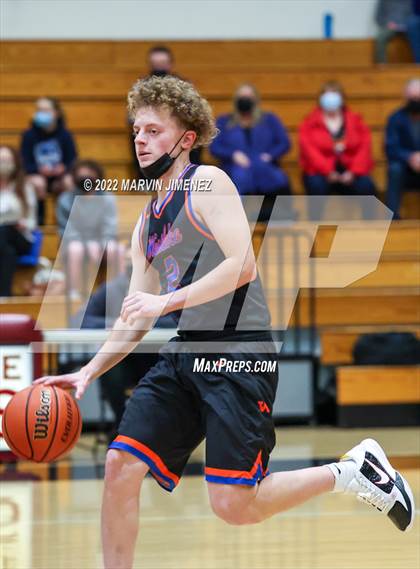 Thumbnail 3 in Oaks Christian vs Westlake photogallery.