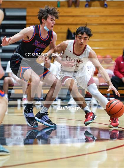 Thumbnail 3 in Oaks Christian vs Westlake photogallery.
