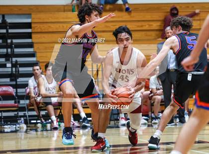 Thumbnail 3 in Oaks Christian vs Westlake photogallery.