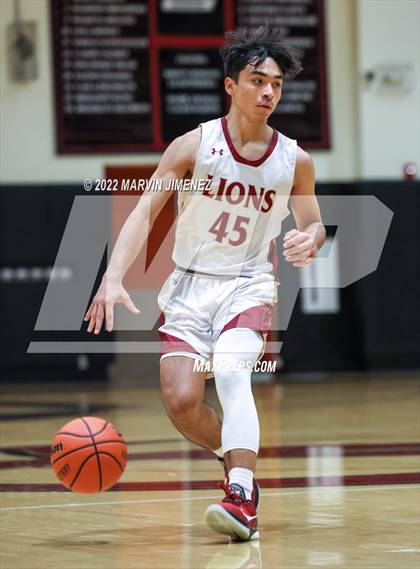 Thumbnail 2 in Oaks Christian vs Westlake photogallery.