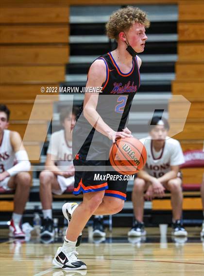 Thumbnail 3 in Oaks Christian vs Westlake photogallery.